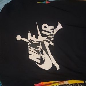 Nike Jordan shirt medium